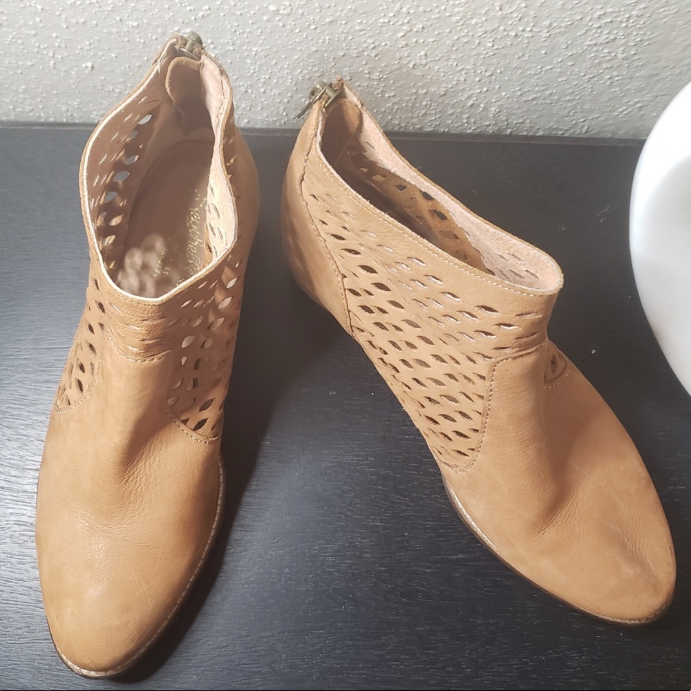 👡 Seychelles Booties 👡